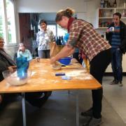 Travail du pâton au levain par Nathalie